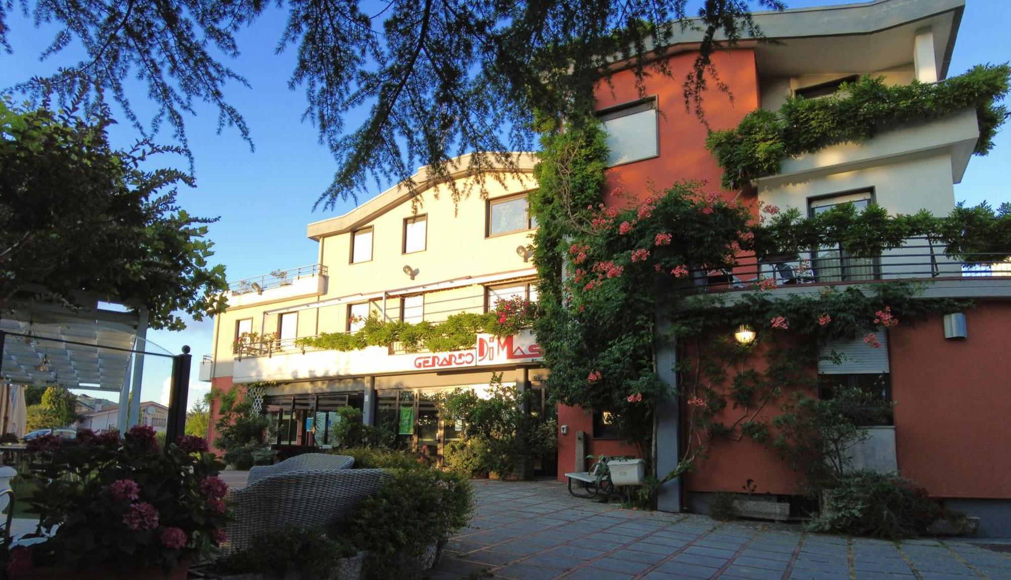 Ristorante Albergo Gerardo Di Masi Caposele Eksteriør bilde
