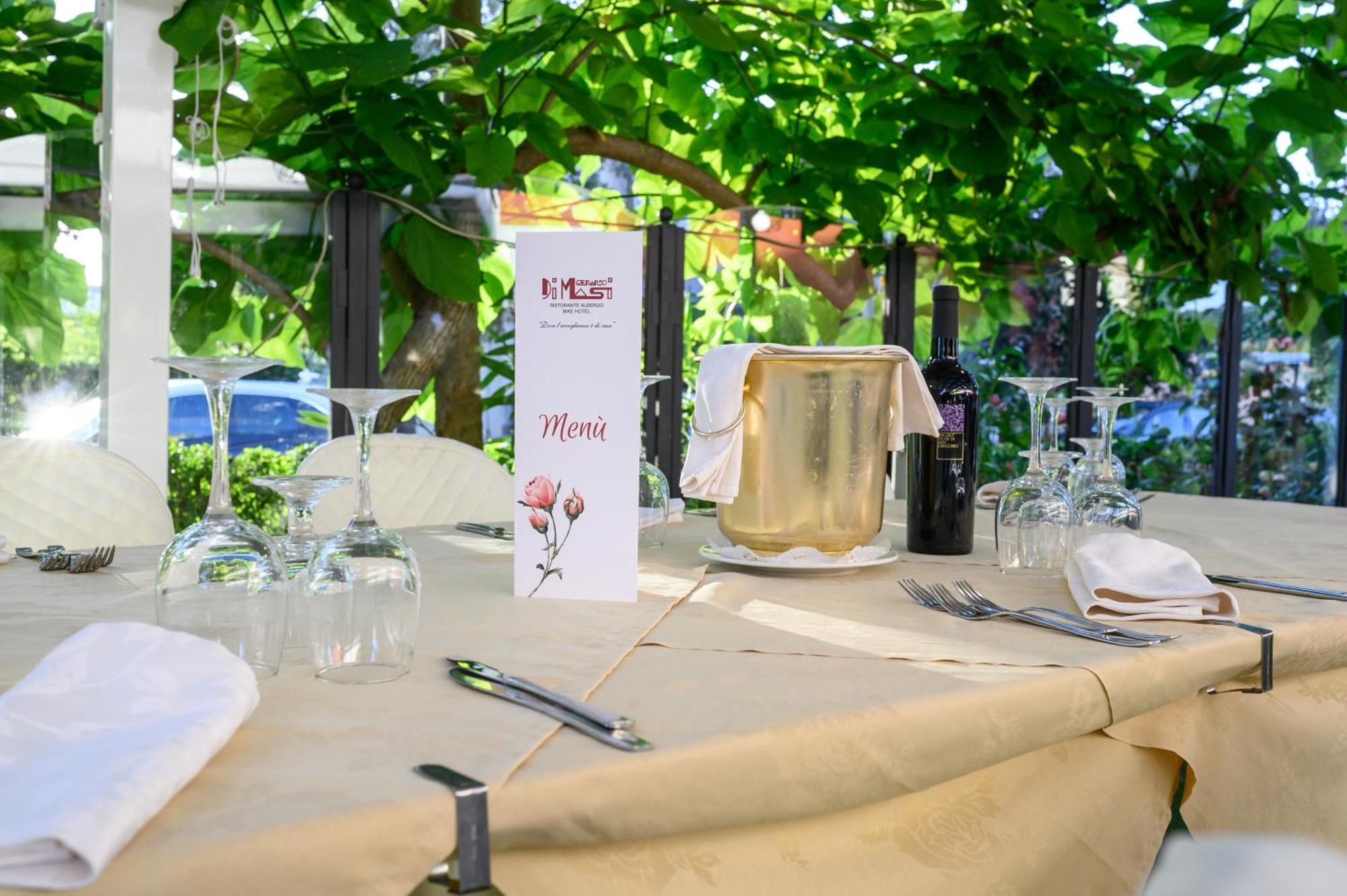 Ristorante Albergo Gerardo Di Masi Caposele Eksteriør bilde