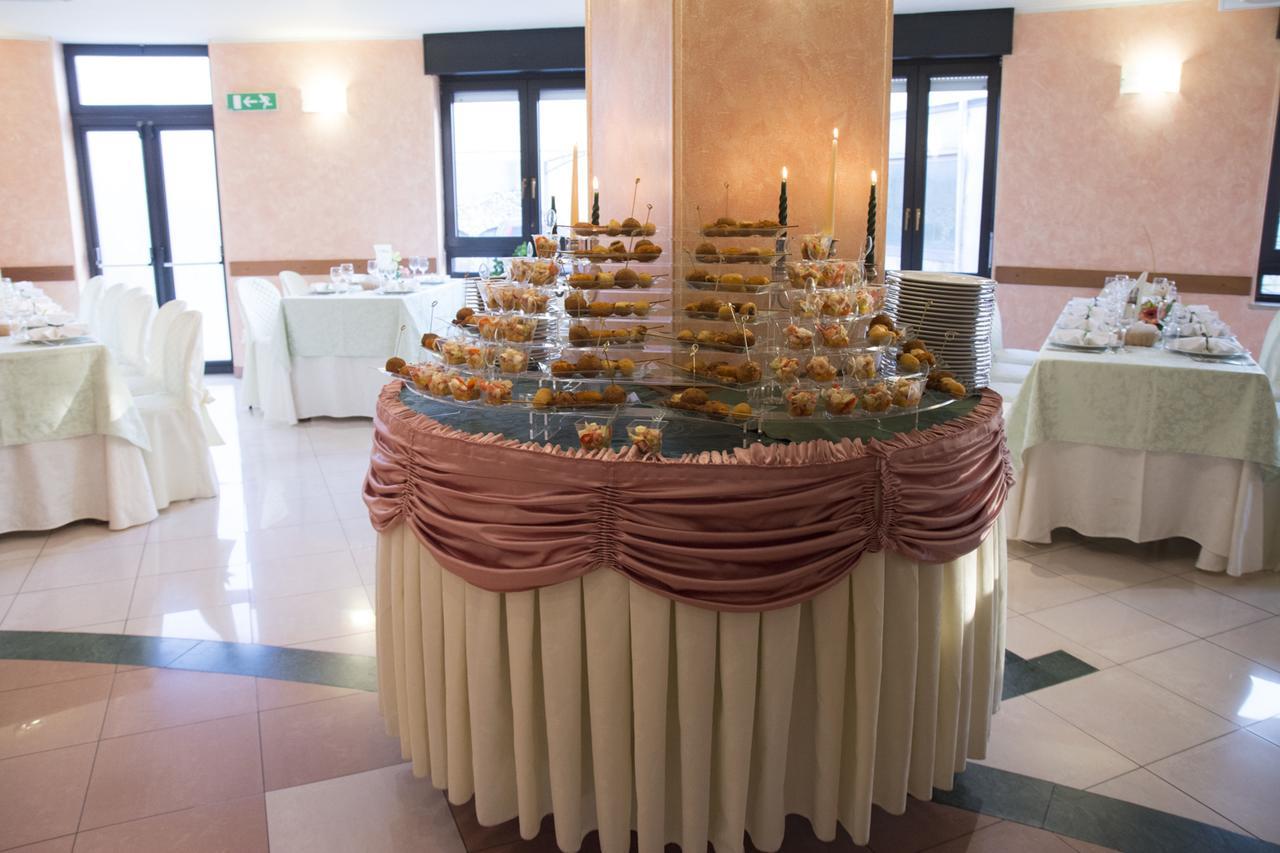 Ristorante Albergo Gerardo Di Masi Caposele Eksteriør bilde